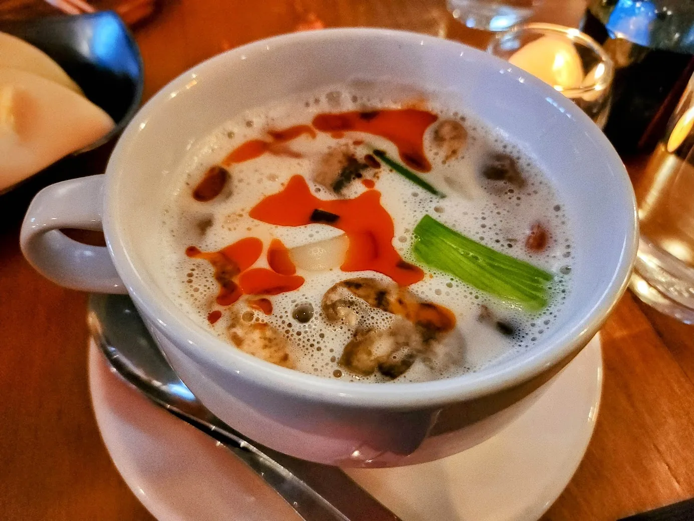 Tom Kha Soup & Creamy Crab Wonton - Hungry Sumo