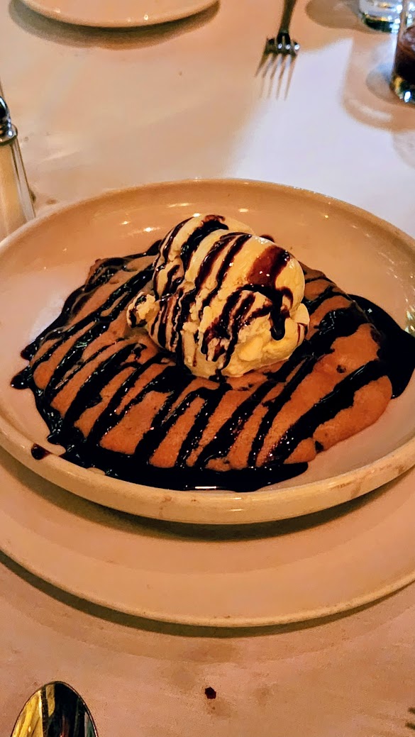 Mo's...A Place for Steaks - Chocolate Chip Cookie